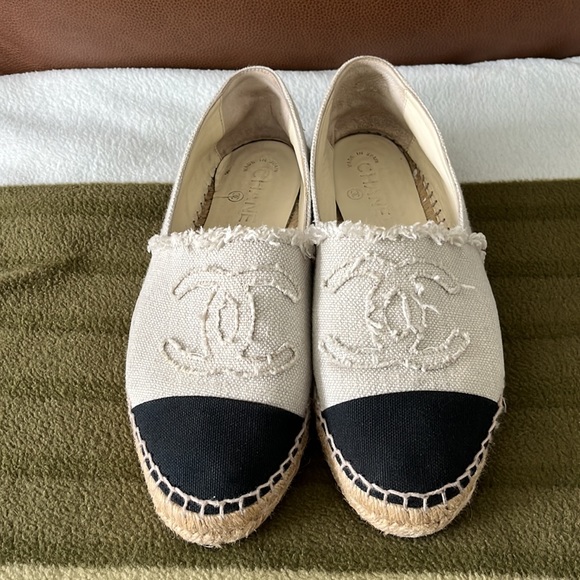 Chanel Espadrilles - Beige/Black - Picture 2 of 8